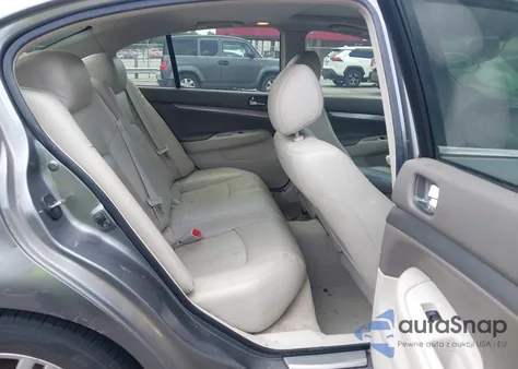 2010 Infiniti G37 Journey z USA, uszkodzony, nr VIN JN1CV6AP9AM403582